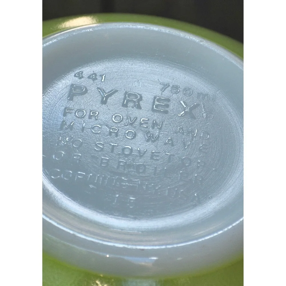 Vintage Pyrex Spring Blossom Green Crazy Daisy Cinderella Mixing Bowl Set 4